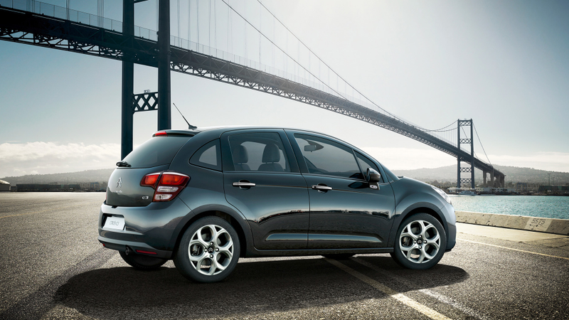 Illustration for article titled New Euro Hatchbacks: Nissan Note or Citroen C3?